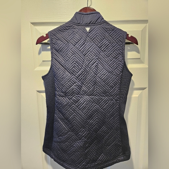 NWT. Women's Levelwear Sense Quilted Vest. Small. Navy - Picture 4 of 4
